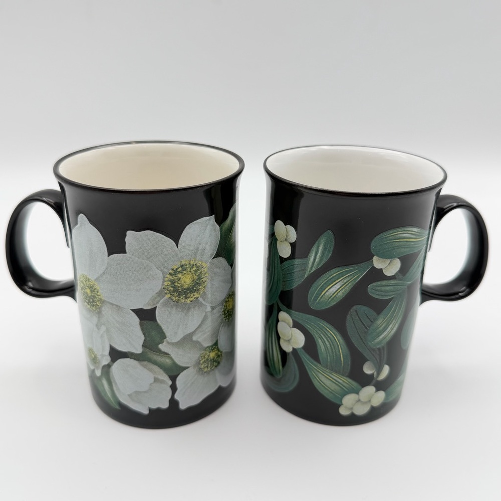 Dunoon Stoneware Mug Set Christmas Rose &‎ Mistletoe Caroline Bessey Scotland